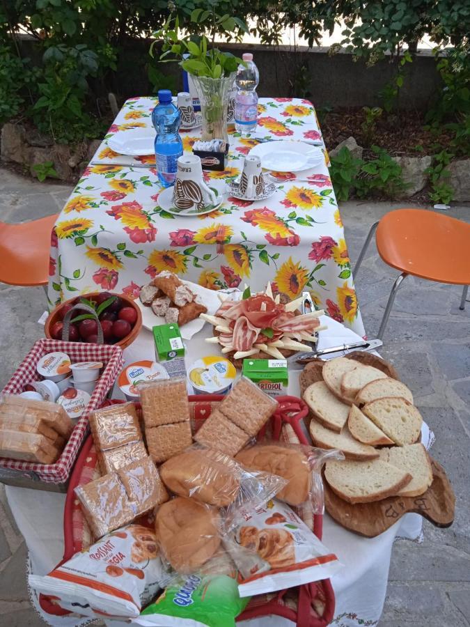 B&B Lago Mulargia Siurgus Donigala Dış mekan fotoğraf